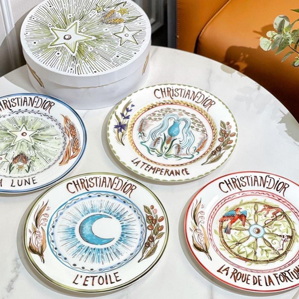 Customized Dish Travel Gifts Souvenirs Ceramic Decorative Gifts - Custom WLD
